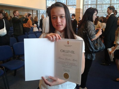 My Lan tại lễ nhận giải thưởng “Học sinh xuất sắc, vận động viên xuất sắc Cộng hòa Hungary năm 2011”