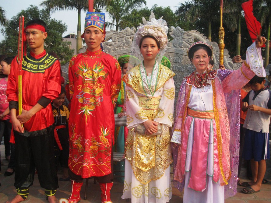 Độc đáo lễ hội kén rể cho nữ tướng Lê Hoa