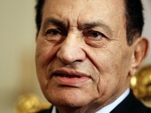 Ai Cập hoãn phiên xử cựu Tổng thống Mubarak