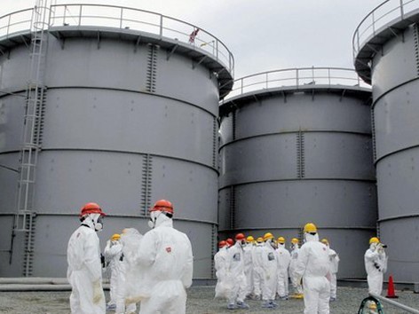 Dừng đánh bắt hải sản vì rò rỉ nước nhiễm xạ ở Fukushima