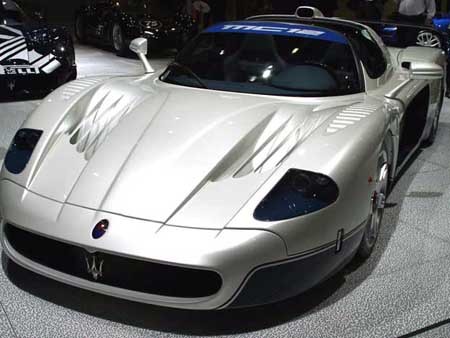 Maserati phát triển mẫu siêu xe ‘ăn theo’ LaFerrari