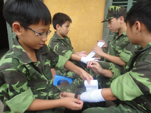 'Học kỳ quân đội' giúp thanh thiếu niên trưởng thành