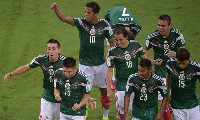 Mexico-Cameroon (1-0): Bắn hạ Sư tử trong mưa