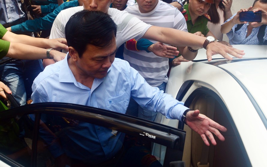 Cựu Viện phó Viện KSND TP Đà Bẵng trong lần xử sơ thẩm. Ảnh: Tân Châu