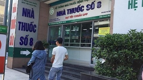 Bị tố bán thuốc giả, Bệnh viện Bạch Mai nói gì?