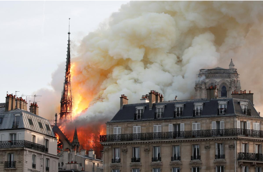 Nhà thờ Đức Bà Paris bị thiệt hại những gì trong vụ cháy?