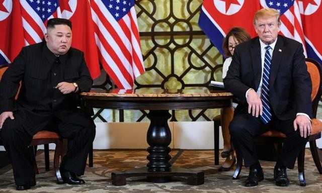 Tiết lộ nội dung nói chuyện giữa Chủ tịch Kim và Tổng thống Trump