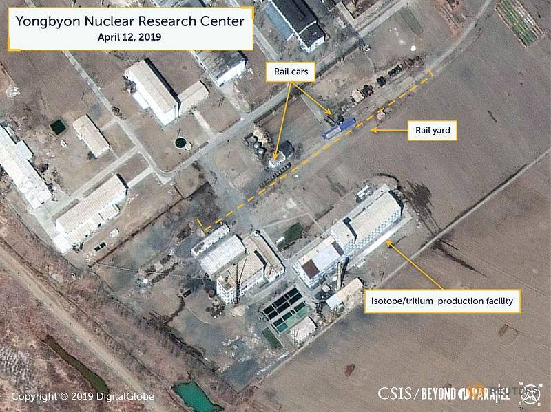 Toa tàu chuyên dụng xuất hiện trong cơ sở hạt nhân Yongbyon. (Ảnh vệ tinh do CSIS cung cấp)