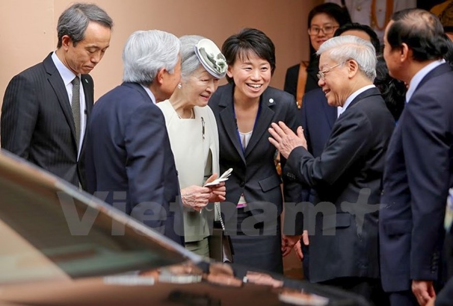 Nhật hoàng Akihito và Hoàng hậu đã tham dự Tiệc trà do Tổng Bí thư Nguyễn Phú Trọng và Phu nhân chủ trì, tháng 3/2017. (Nguồn: Vietnam+)