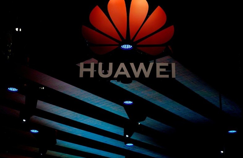 Ông Trump sắp ký lệnh cấm các công ty Mỹ mua công nghệ Huawei
