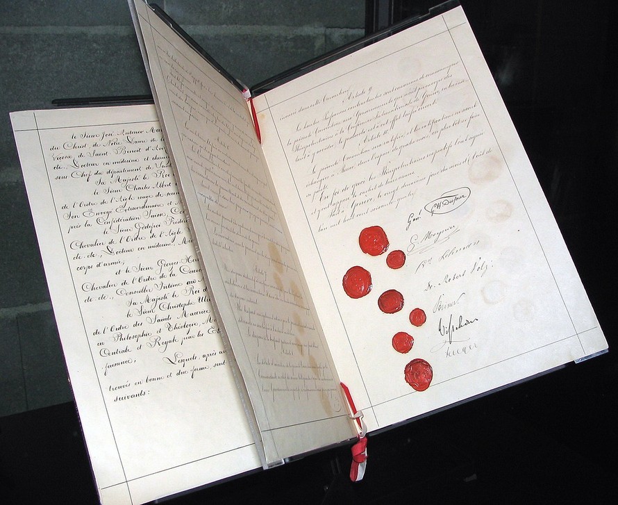 Bản Công ước Geneva đầu tiên. (Ảnh: ĐSQ Thụy Sỹ)