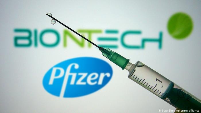 Pfitzer và Moderna khẳng định vắc-xin của họ đạt hiệu quả trên 95%