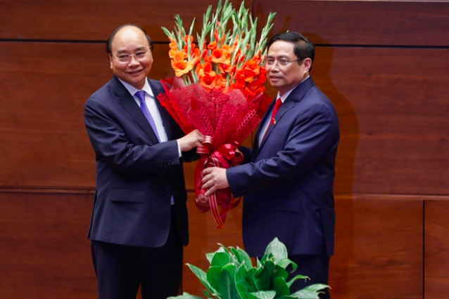 Chủ tịch nước Nguyễn Xuân Phúc và Thủ tướng Phạm Minh Chính