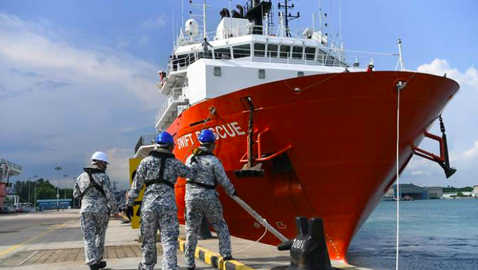 Tàu cứu hộ MV Swift Rescue của Singapore. (Ảnh: CNA)