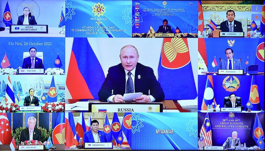 Tổng thống Nga Vladimir Putin phát biểu tại Hội nghị cấp cao ASEAN - Nga (Ảnh: Đoàn Bắc)