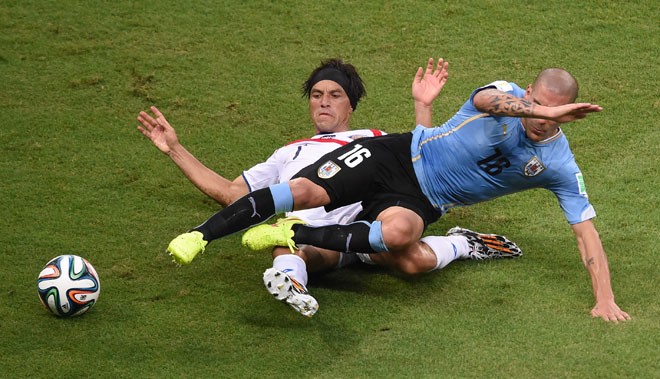 Uruguay gục ngã trước "kèo dưới" Costa Rica.