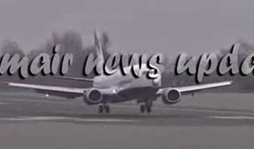 Xem Boeing 737 hạ cánh xuống trường đại học