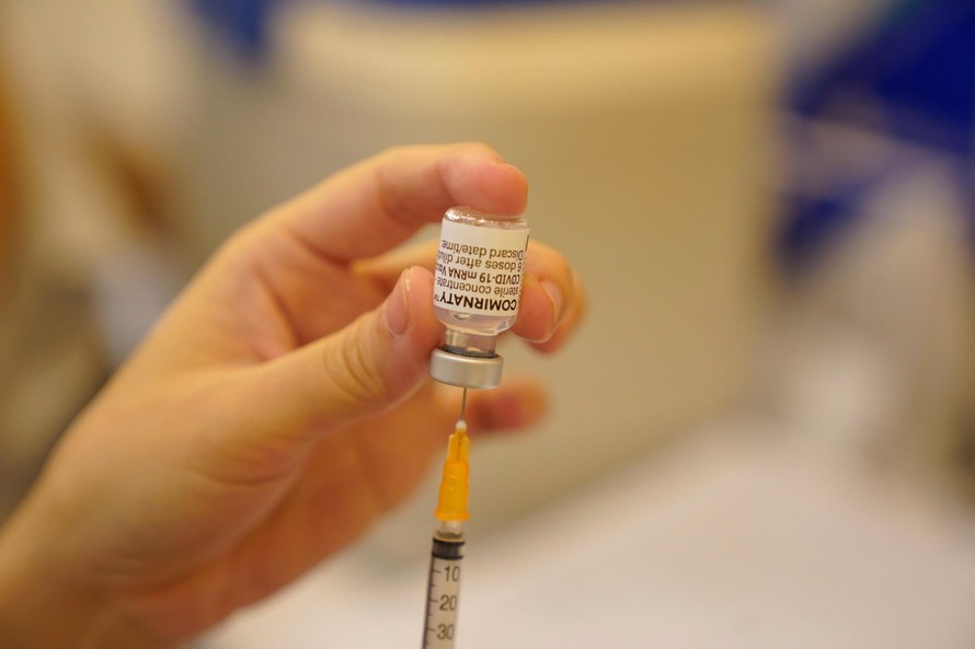 Chiến dịch tiêm chủng vắc xin ngừa COVID-19 đang được đẩy mạnh trên địa bàn thành phố
