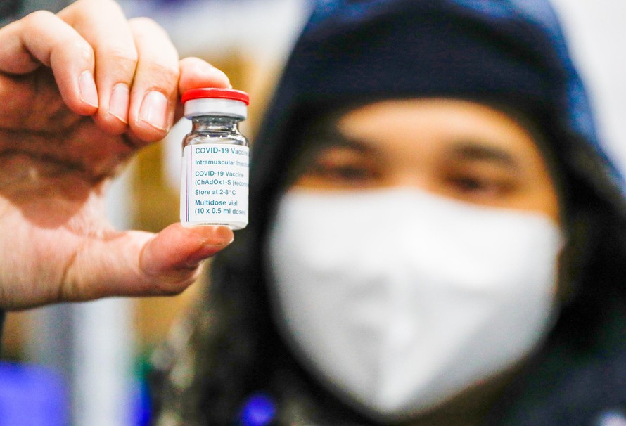 Bộ Y tế phân bổ hơn 660.000 liều vắc xin Pfizer và AstraZeneca cho TPHCM