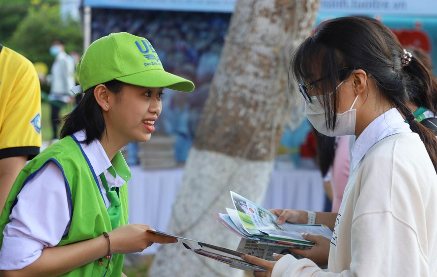 Điểm chuẩn 3 phương thức tuyển sinh của trường ĐH Kinh tế - Luật TP.HCM