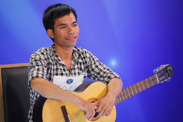 Hình ảnh Ya Suy tại vòng Thử giọng của chương trình Vietnam Idol 2012.