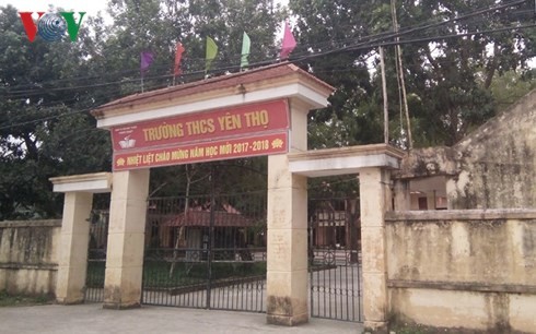 Trường THCS Yên Thọ nơi xảy ra sự việc.