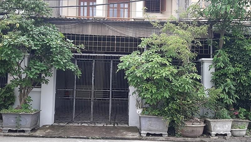 Khởi tố người đàn bà tạt ca axit vào vợ của tình nhân