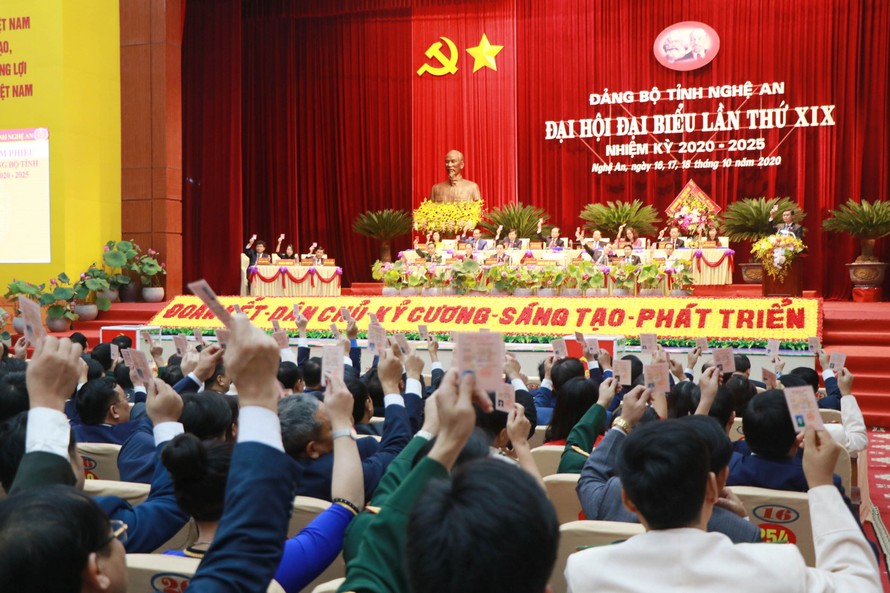 Kết quả bầu Ban Chấp hành Đảng bộ tỉnh Nghệ An khóa 19