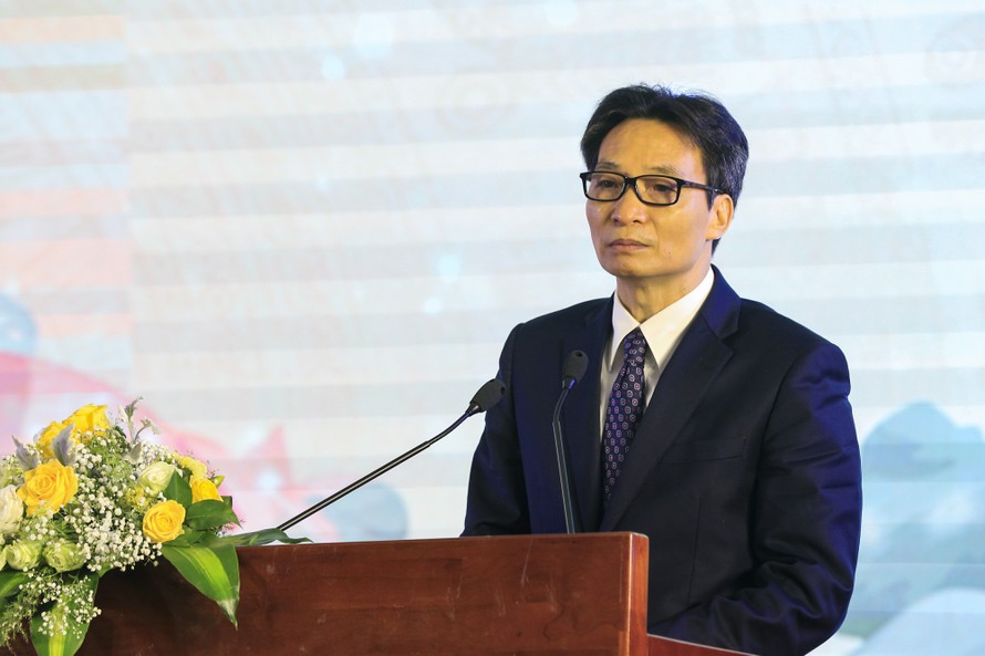 Phó Thủ tướng Vũ Đức Đam phát biểu tại hội nghị tổng kết 5 năm Ngày sách Việt Nam