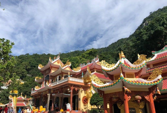 Tây Ninh xin ý kiến Bộ về việc xây dựng tượng Phật Bà trên đỉnh núi Bà Đen