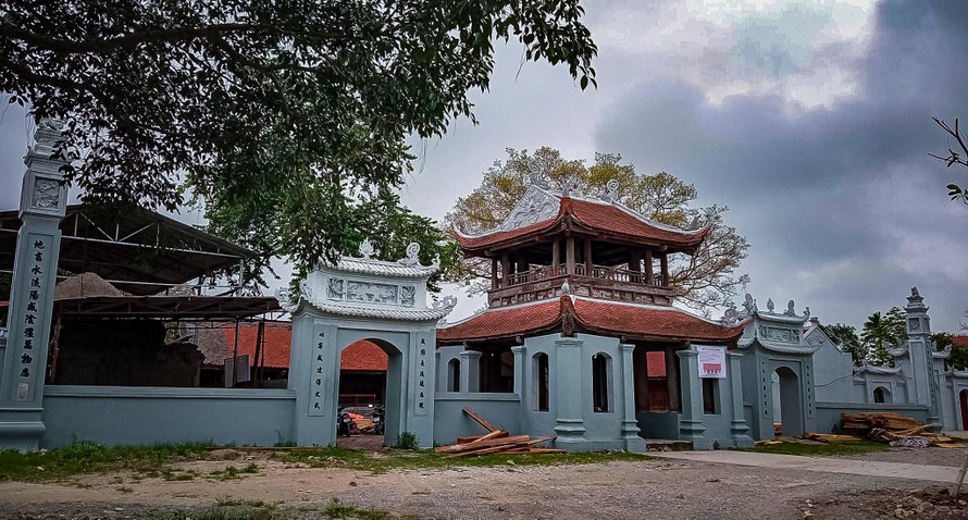 Tam quan chùa Đậu sau trùng tu Ảnh: Đình làng Việt