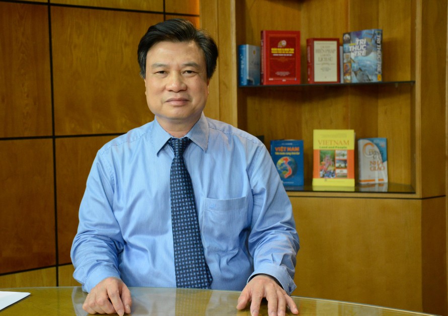 Thứ trưởng Bộ GD&ĐT Nguyễn Hữu Độ.