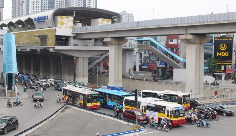 Đường Nguyễn Trãi – Hà Đông một trong những tuyến sẽ được tổ chức làn đường ưu tiên cho xe buýt. Ảnh: T.Đảng