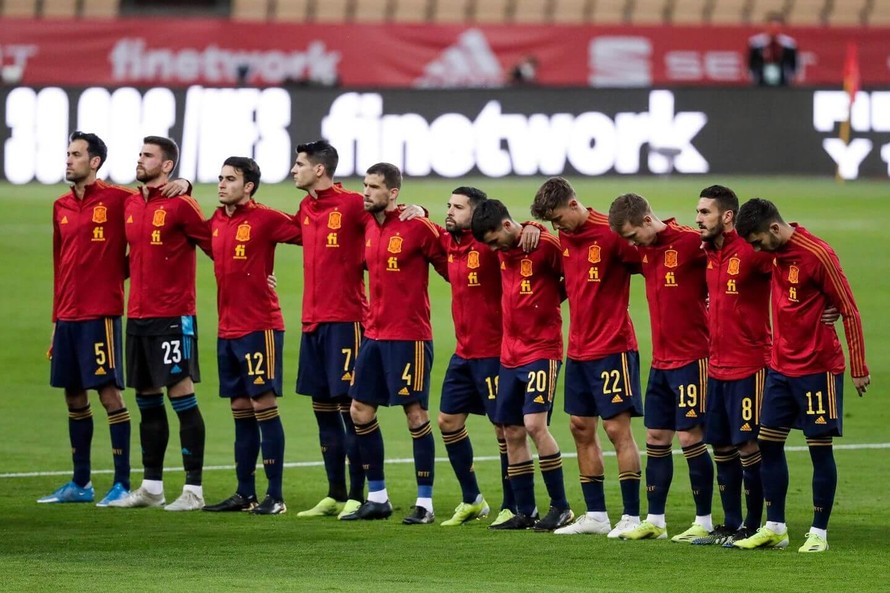 Tây Ban Nha tìm lại đỉnh cao