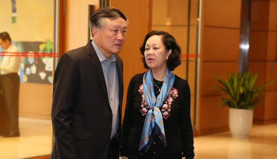 Bà Trương Thị Mai và ông Nguyễn Hòa Bình là 2 trong số 4 Uỷ viên Bộ Chính trị tham gia Ban Bí thư. Ảnh Như Ý