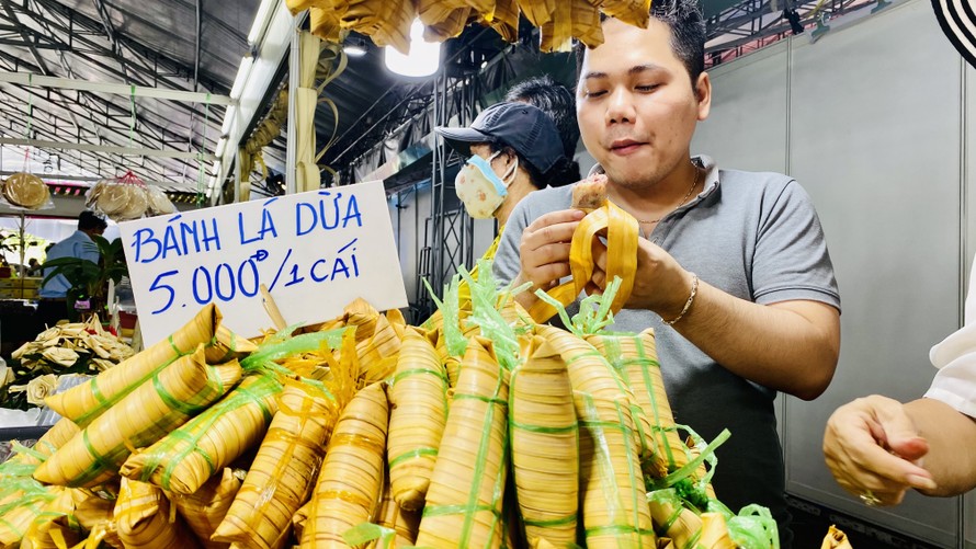 Phát thèm với đặc sản khắp cả nước đổ về TPHCM sau dịch COVID-19