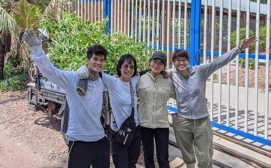 Dự án trồng cây thuốc bằng phương pháp hữu cơ - vi sinh giúp bảo vệ môi trường