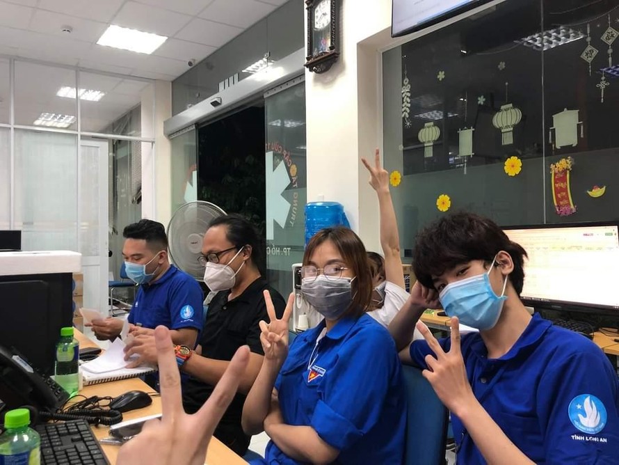 TP. HCM: Ra mắt tổng đài khẩn cấp giúp đỡ người dân bị ảnh hưởng bởi dịch bệnh COVID-19 