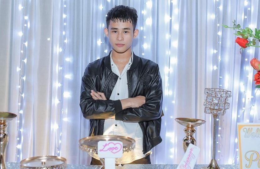 Nam sinh vượt qua căn bệnh hiếm gặp và truyền cảm hứng cho bạn trẻ