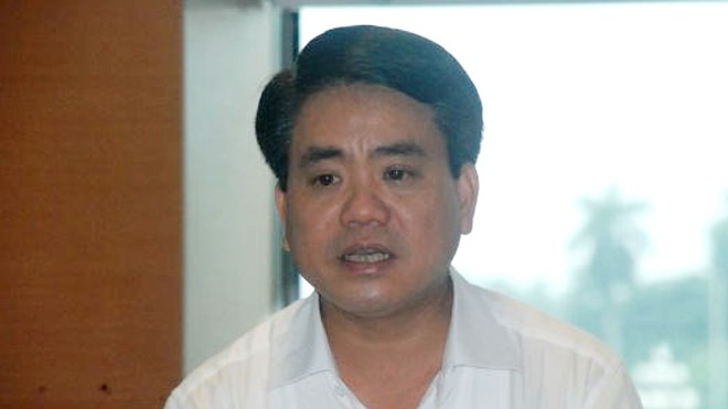 Giám đốc Công an Hà Nội – ĐBQH đoàn Hà Nội Nguyễn Đức Chung đề nghị đưa kiến thức giao thông vào SGK. Ảnh: ND