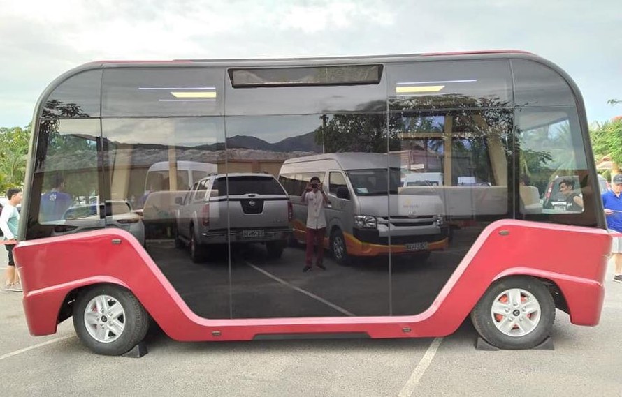 Xe bus năng lượng điện VinFast  xe cộ VinBus năng lượng điện thứ nhất của nước Việt Nam đầu tiên vận  hành