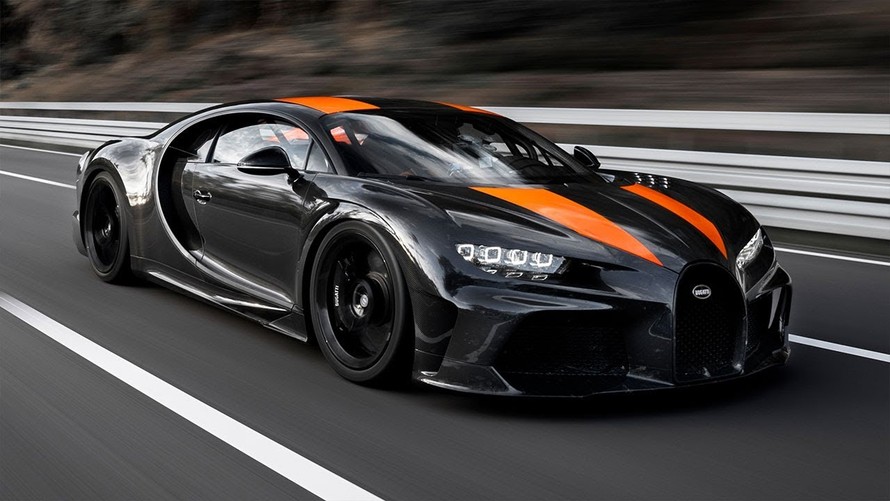 Bugatti Chiron thiết lập kỷ lục tốc độ mới