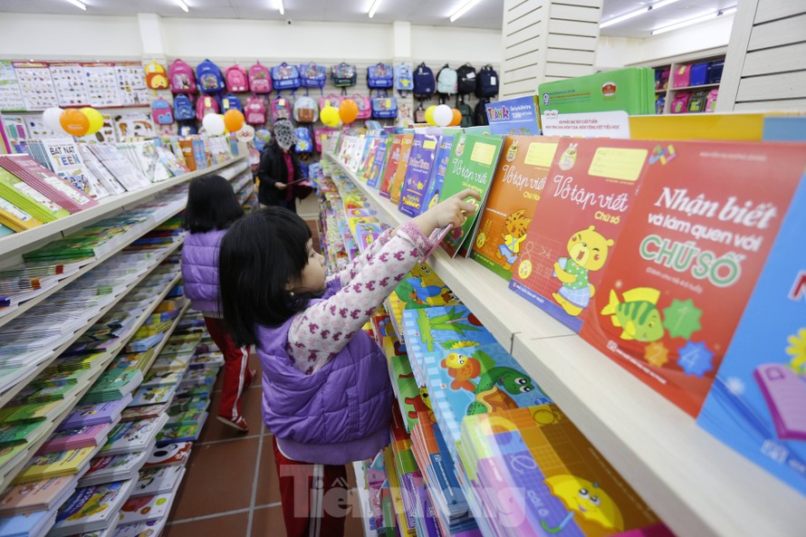 Vì sao Bộ Giáo dục xin không viết sách giáo khoa?
