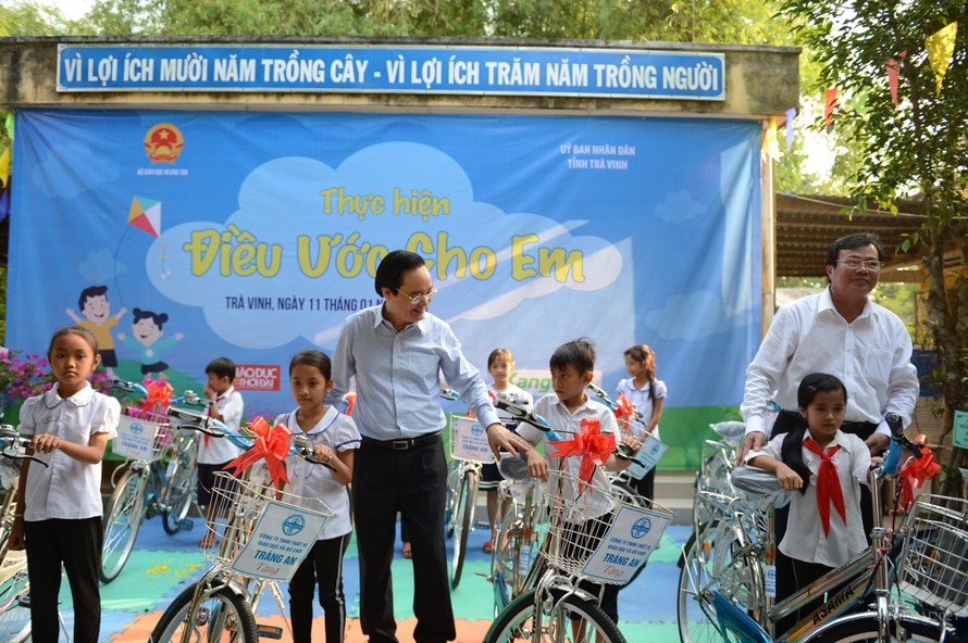 'Điều ước cho em' đến với học sinh tỉnh Trà Vinh
