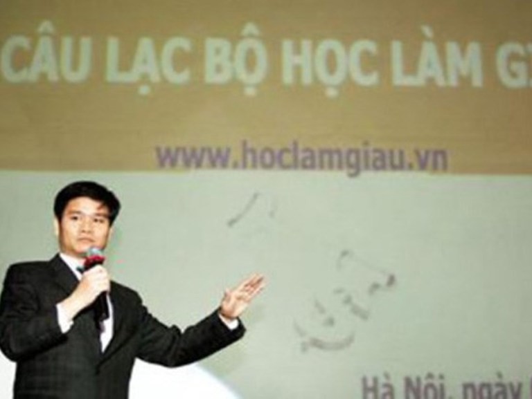 Phạm Thanh Hải tại một buổi thuyết trình.