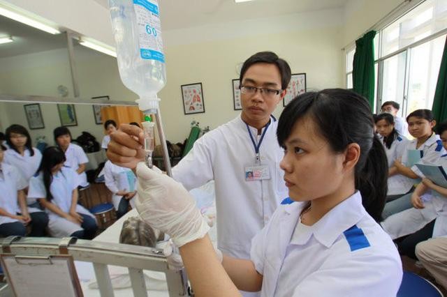 Học phí trường ĐH Y khoa Phạm Ngọc Thạch tăng gấp đôi