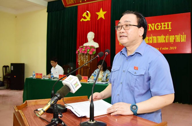 Bí thư Thành ủy Hà Nội Hoàng Trung Hải phát biểu tại Hội nghị tiếp xúc cử tri huyện Phúc Thọ