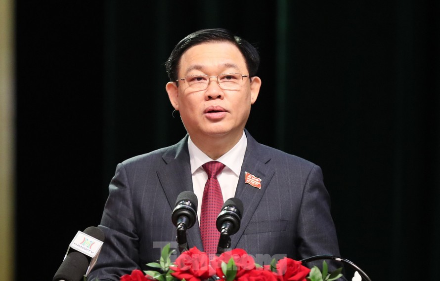 Bí thư Thành ủy Hà Nội Vương Đình Huệ phát biểu bế mạc Đại hội. Ảnh: Như Ý
