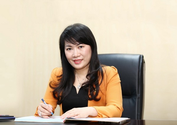 Bà Lương Thị Cẩm Tú vừa trúng cử vào HĐQT Eximbank