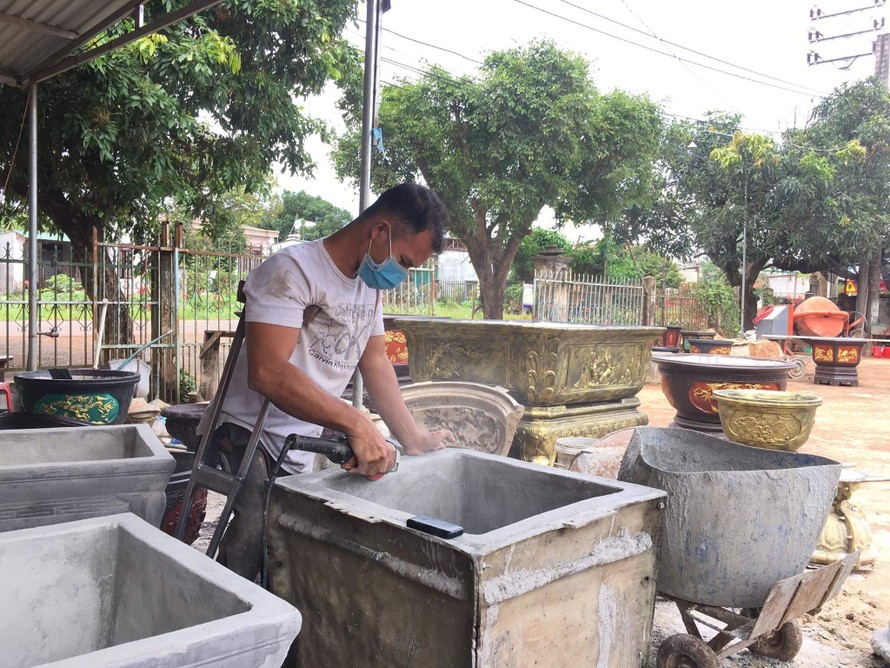Chàng thanh niên Ê đê 'tỏa sáng nghị lực Việt'